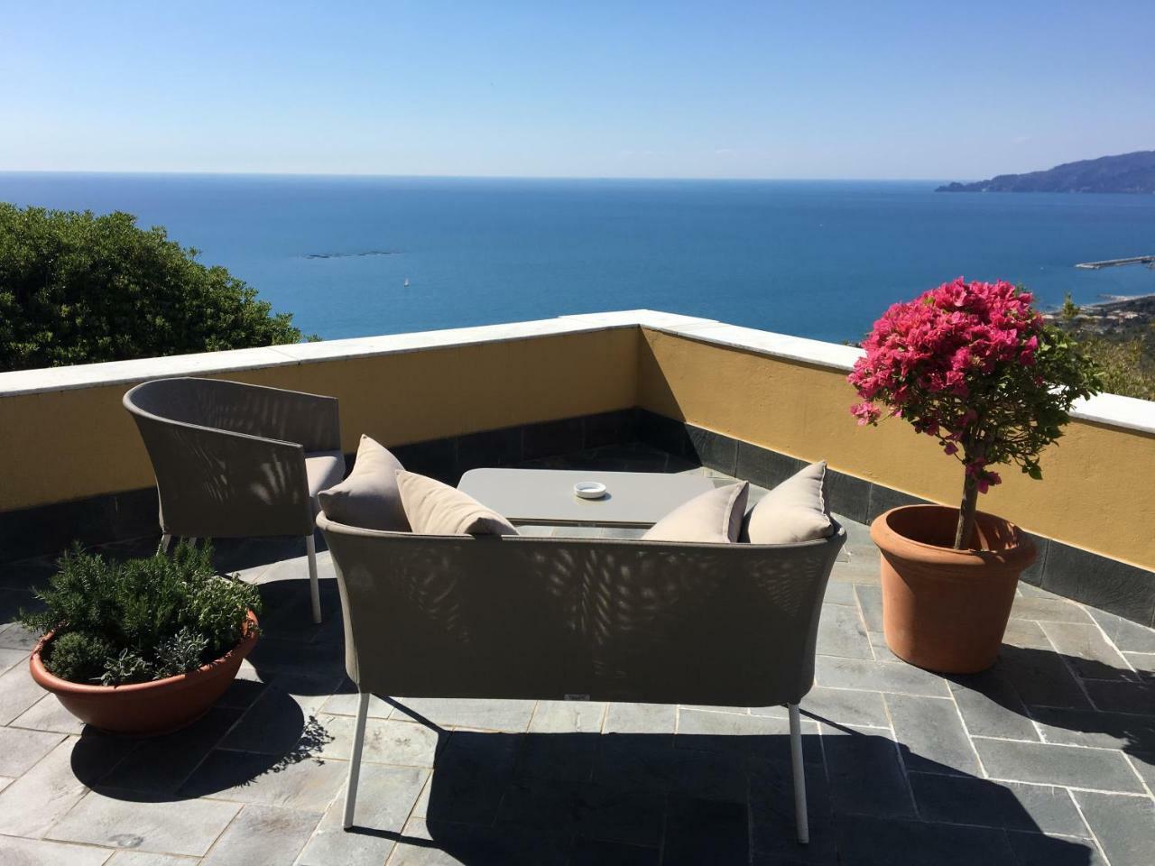 Villa Riviera Resort Lavagna Luaran gambar